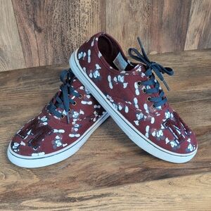 Disney Mickey Mouse Logo Burgandy Canvas Lace Up Embroidered Sneakers 11